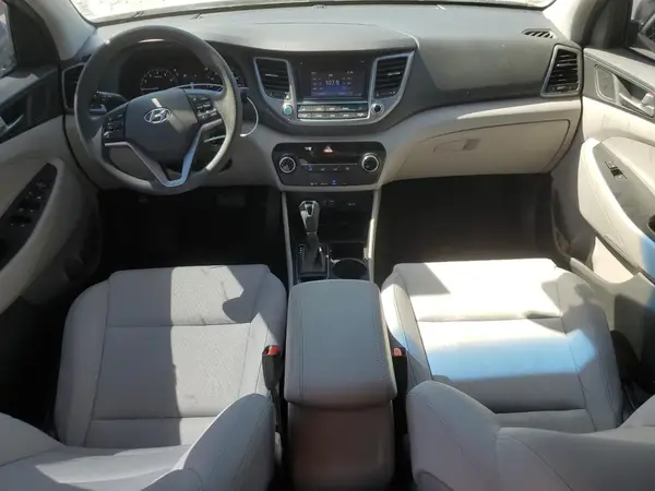 KM8J23A47HU481849 2017 HYUNDAI TUCSON - Image 8