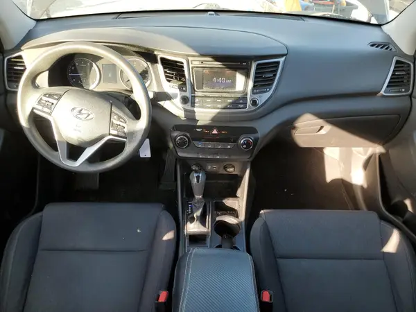 KM8J23A47HU505941 2017 HYUNDAI TUCSON - Image 8