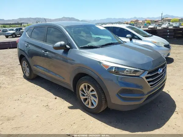 KM8J23A47HU539717 2017 HYUNDAI TUCSON - Image 1