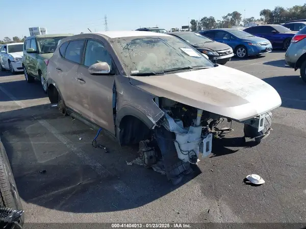KM8J23A47HU559238 2017 HYUNDAI TUCSON - Image 1
