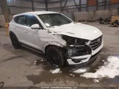 KM8J23A47HU559739 2017 HYUNDAI TUCSON