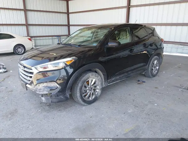 KM8J23A47HU565699 2017 HYUNDAI TUCSON - Image 2