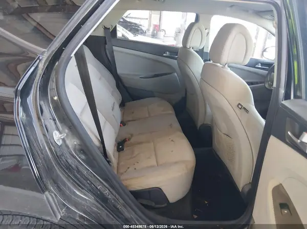 KM8J23A47HU565699 2017 HYUNDAI TUCSON - Image 8