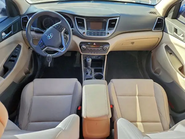 KM8J23A47HU569347 2017 HYUNDAI TUCSON - Image 8