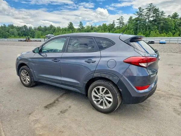 KM8J23A47JU608427 2018 HYUNDAI TUCSON - Image 2