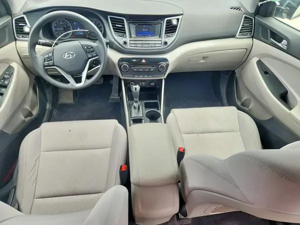 KM8J23A47JU608427 2018 HYUNDAI TUCSON - Image 8