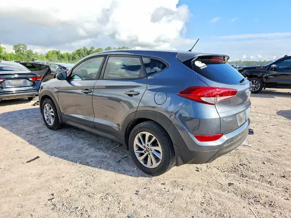 KM8J23A47JU608797 2018 HYUNDAI TUCSON - Image 2