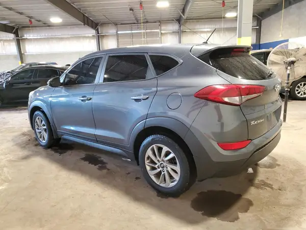 KM8J23A47JU611800 2018 HYUNDAI TUCSON - Image 2