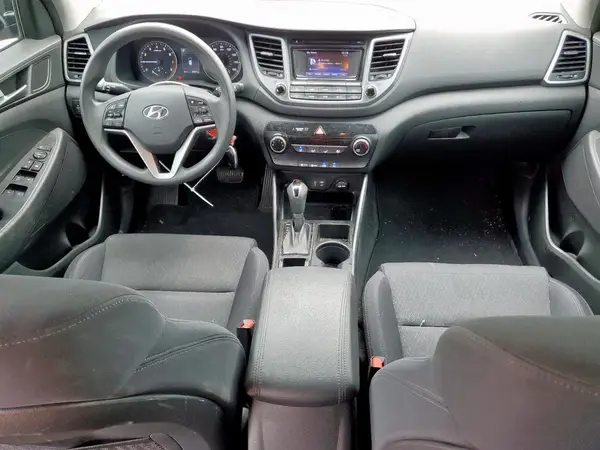 KM8J23A47JU632730 2018 HYUNDAI TUCSON - Image 8