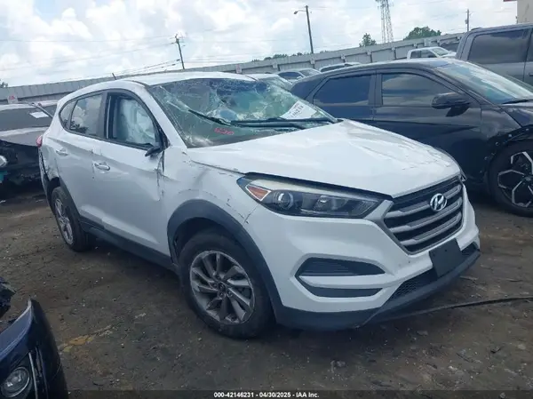 KM8J23A47JU660169 2018 HYUNDAI TUCSON - Image 1