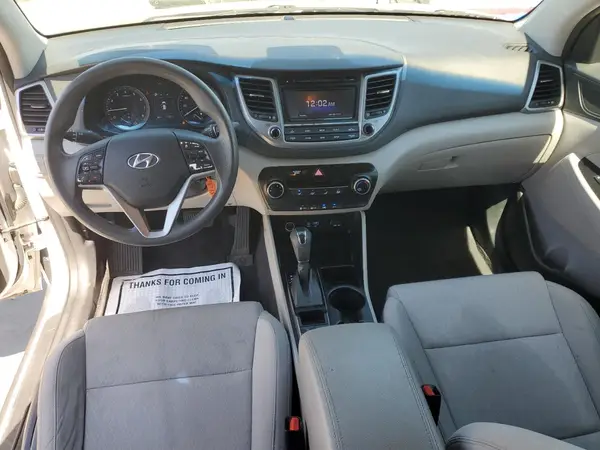 KM8J23A47JU676842 2018 HYUNDAI TUCSON - Image 8