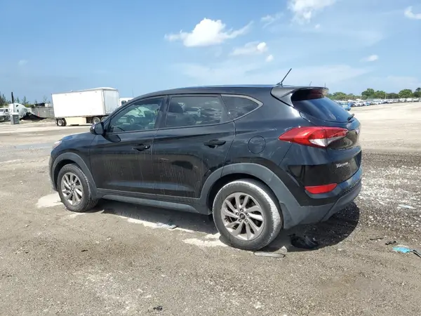 KM8J23A47JU695391 2018 HYUNDAI TUCSON - Image 2