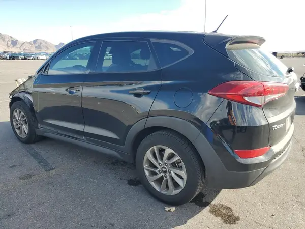 KM8J23A47JU767559 2018 HYUNDAI TUCSON - Image 2