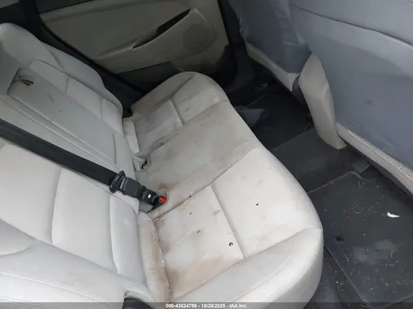 KM8J23A47JU772485 2018 HYUNDAI TUCSON - Image 8