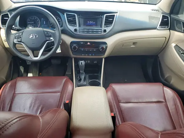 KM8J23A47JU784720 2018 HYUNDAI TUCSON - Image 8