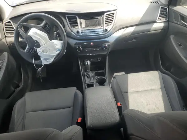 KM8J23A47JU791862 2018 HYUNDAI TUCSON - Image 8