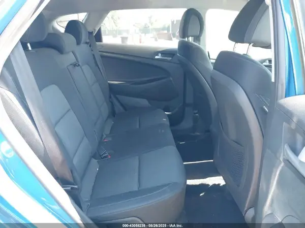 KM8J23A47JU808482 2018 HYUNDAI TUCSON - Image 8