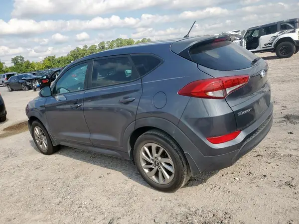 KM8J23A47JU810328 2018 HYUNDAI TUCSON - Image 2