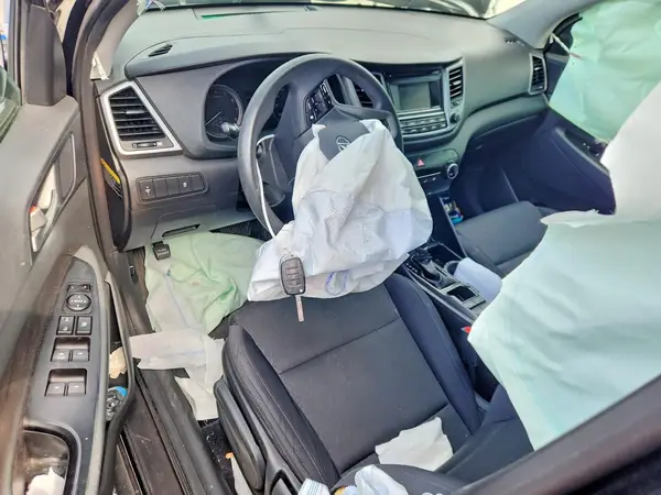 KM8J23A47JU825346 2018 HYUNDAI TUCSON - Image 8