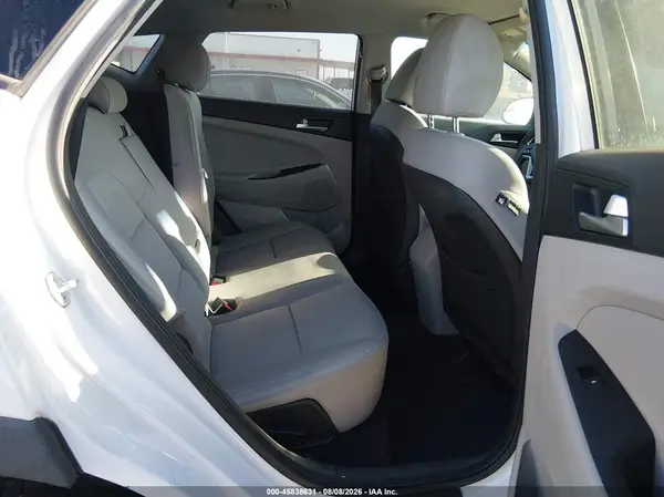 KM8J23A47KU010338 2019 HYUNDAI TUCSON - Image 8
