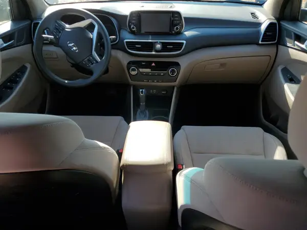 KM8J23A47KU058941 2019 HYUNDAI TUCSON - Image 8