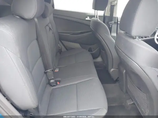 KM8J23A47KU840432 2019 HYUNDAI TUCSON - Image 8