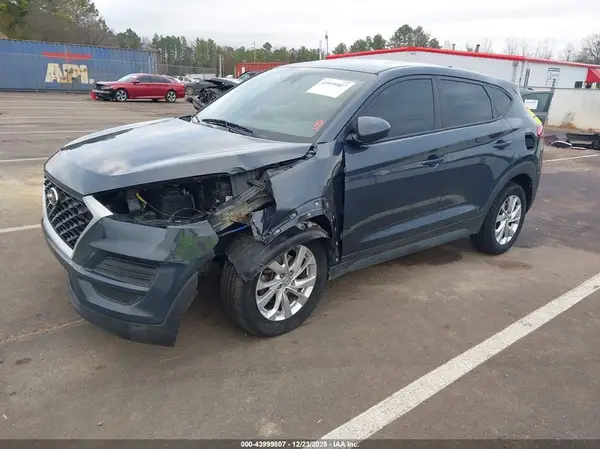 KM8J23A47KU843296 2019 HYUNDAI TUCSON - Image 2