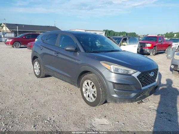 KM8J23A47KU885337 2019 HYUNDAI TUCSON - Image 1