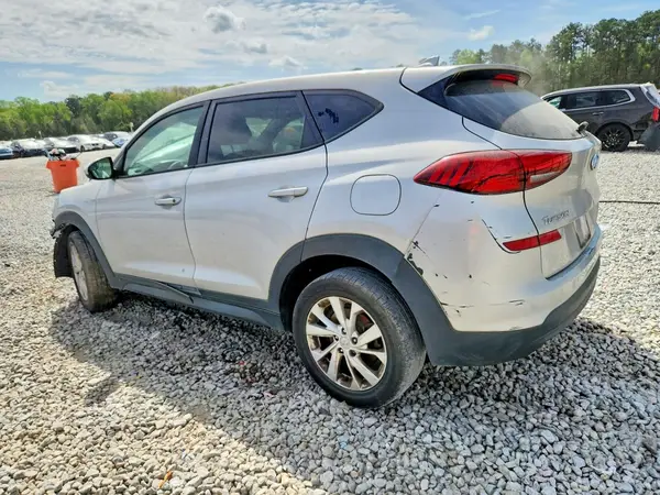 KM8J23A47KU886018 2019 HYUNDAI TUCSON - Image 2