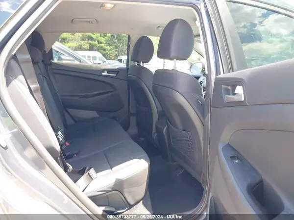 KM8J23A47KU886763 2019 HYUNDAI TUCSON - Image 8