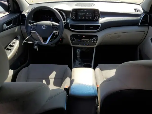 KM8J23A47KU887055 2019 HYUNDAI TUCSON - Image 8