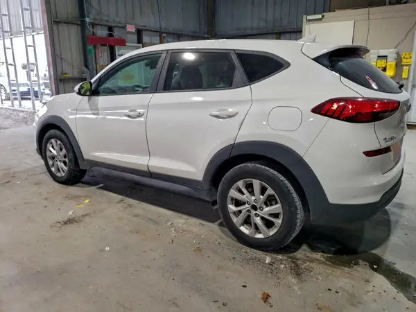 KM8J23A47KU903240 2019 HYUNDAI TUCSON - Image 2