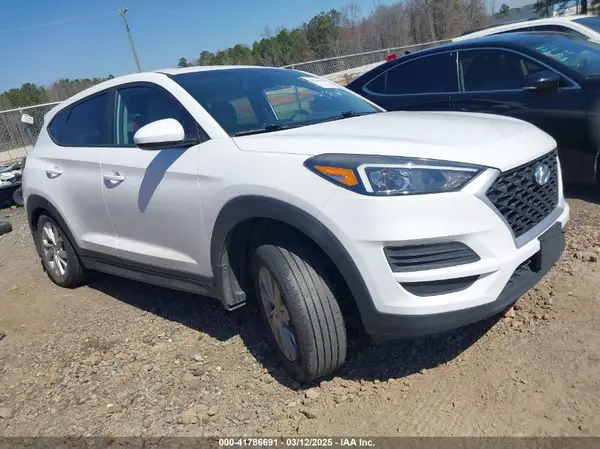 KM8J23A47KU913802 2019 HYUNDAI TUCSON - Image 1