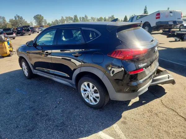 KM8J23A47KU926694 2019 HYUNDAI TUCSON - Image 2