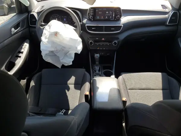 KM8J23A47KU952082 2019 HYUNDAI TUCSON - Image 8
