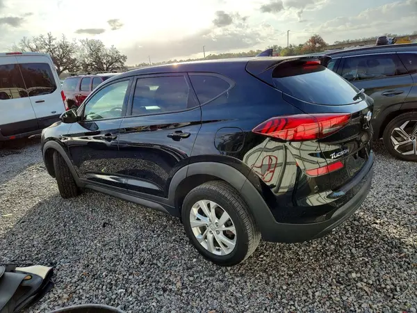 KM8J23A47KU957721 2019 HYUNDAI TUCSON - Image 2