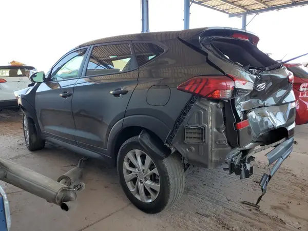 KM8J23A47KU964667 2019 HYUNDAI TUCSON - Image 2