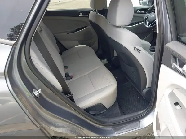 KM8J23A47KU970209 2019 HYUNDAI TUCSON - Image 8