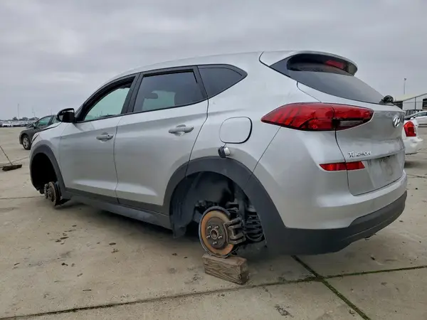 KM8J23A47KU973787 2019 HYUNDAI TUCSON - Image 2