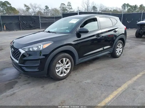 KM8J23A47LU077782 2020 HYUNDAI TUCSON - Image 2