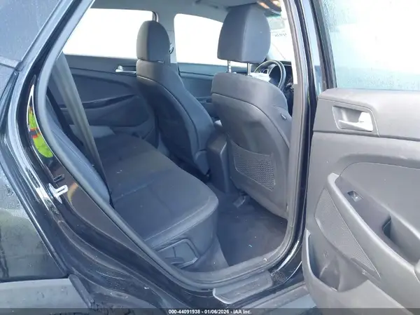 KM8J23A47LU095196 2020 HYUNDAI TUCSON - Image 8