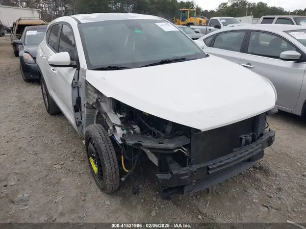 KM8J23A47LU112031 2020 HYUNDAI TUCSON - Image 1