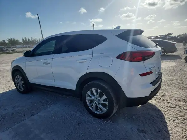 KM8J23A47LU140203 2020 HYUNDAI TUCSON - Image 2