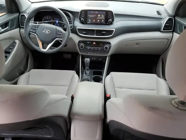 KM8J23A47LU149421 2020 HYUNDAI TUCSON - Image 8