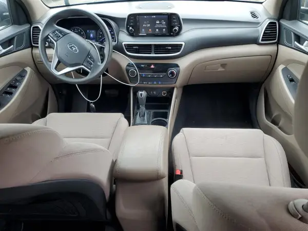 KM8J23A47MU320640 2021 HYUNDAI TUCSON - Image 8