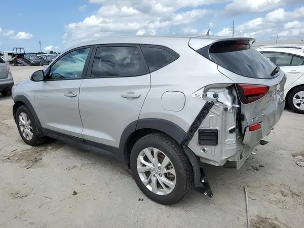 KM8J23A47MU328110 2021 HYUNDAI TUCSON - Image 2