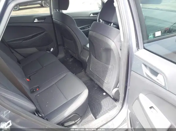 KM8J23A47MU403081 2021 HYUNDAI TUCSON - Image 8