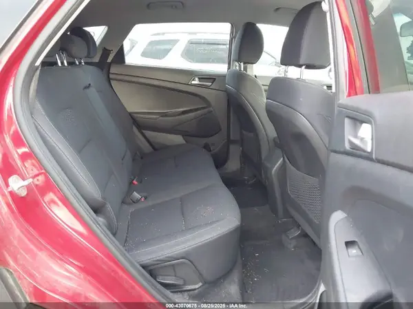 KM8J23A47MU412086 2021 HYUNDAI TUCSON - Image 8