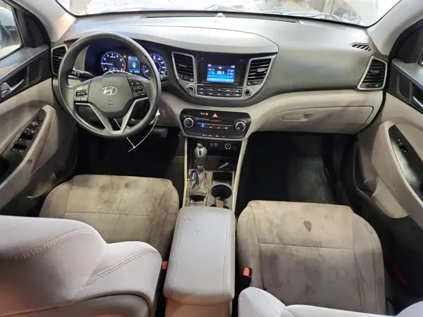 KM8J23A48GU027074 2016 HYUNDAI TUCSON - Image 8