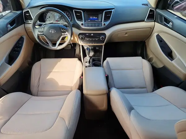 KM8J23A48GU089879 2016 HYUNDAI TUCSON - Image 8